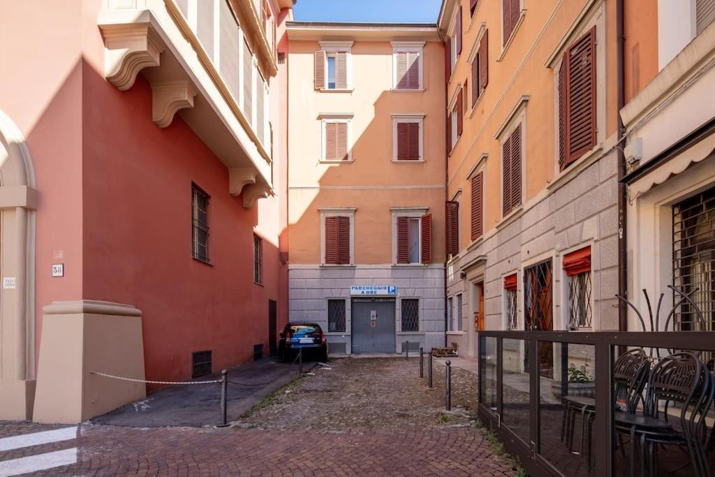 Ground Floor Luxe Historic Studio City Centre Appartement Bologna Buitenkant foto