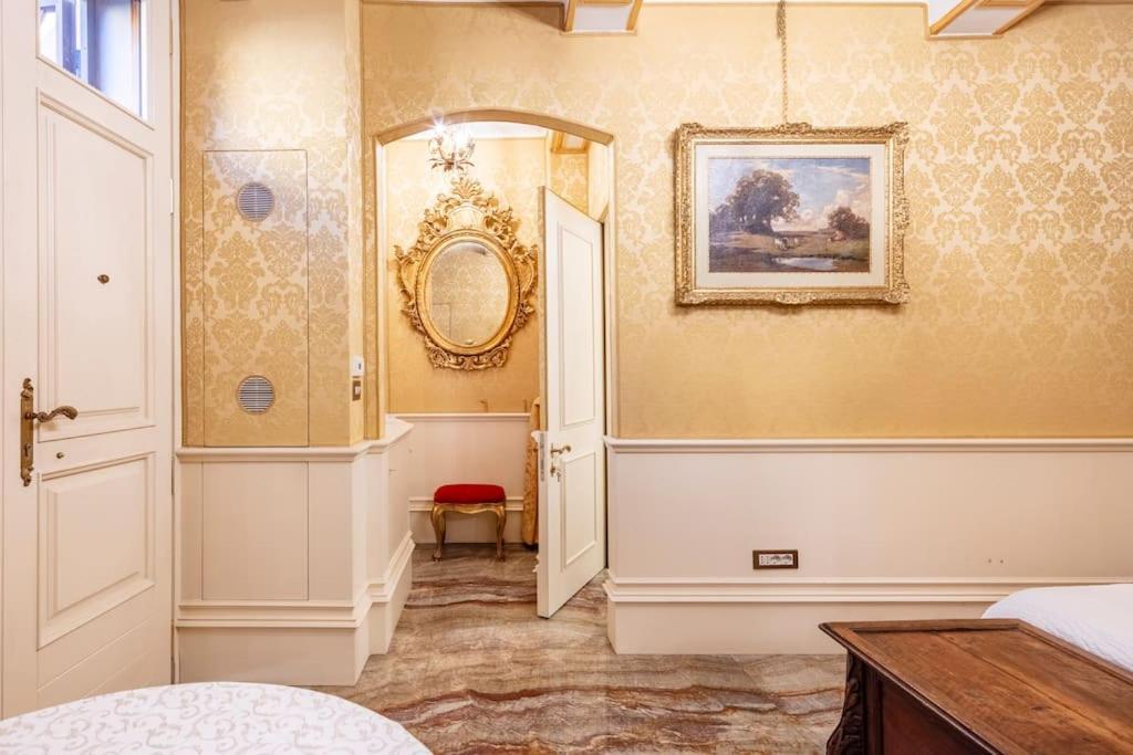 Ground Floor Luxe Historic Studio City Centre Appartement Bologna Buitenkant foto
